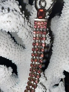 Portachiavi Donna Rosa Strass Borsetta Charm Portachiavi Bling Regalo - Foto 1 di 5