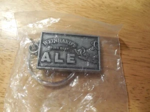 The Original Blue Boar Brand Weinhard's Ale Metal Keychain New Vintage - Picture 1 of 3