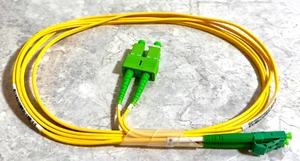 1 QTY - Cavo patch fibra monomodale - 2M LC/APC - SC/APC Duplex #56/58 - Foto 1 di 2