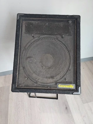 COMMUNITY CSX28-S2 LOUDSPEAKER 15" TWO-WAY WEDGE STAGE MONITOR FLOOR SPEAKER - Image 1 of 4