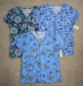 3 New Womens B Scrubs Tops Medium Blue Hearts Butterfly Floral Short Sleeve - Picture 1 of 3
