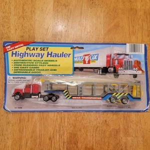 Diecast Highway Hauler Car Transporter Carrier Opening Door NEW - Picture 1 of 20