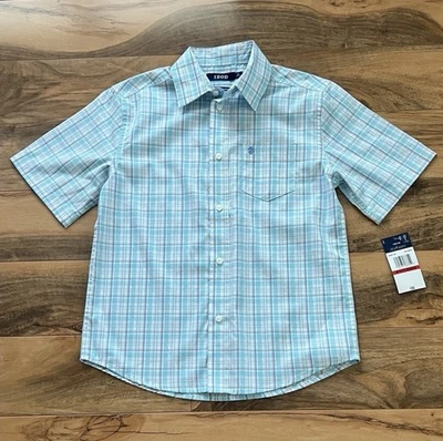 IZOD 男孩中号 10/12 格子弹力短袖纽扣衬衫全新带标签 — 第 1/4 张图片