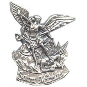 SAINT MICHEL ARCHANGE PLAQUE AUTO MAGNET METAL ARGENTE - Imagen 1 de 2