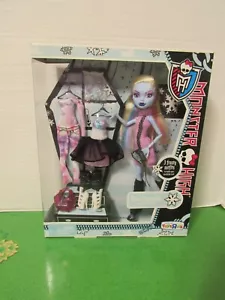 Monster High Doll Abbey Bominable 3 Frosty Trajes Toys R Us Exclusivo Nuevo en Caja - Imagen 1 de 9