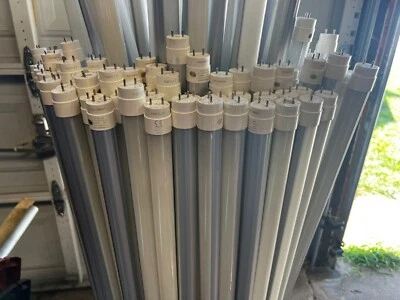 Lot of 250 18W 110-277V T8-1200 4FT LED Tube Light Bulbs Commercial White G13 - Image 1 of 4