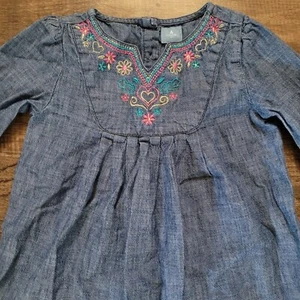 Baby Gap Denim besticktes Kleid blau rosa Blumen Langarm Größe 3 Jahre - Bild 1 von 6