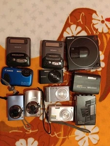 Lotto Elettronica Walkman E Macchine Fotografiche Digitale - Afbeelding 1 van 2
