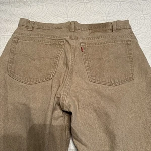 Vintage 90’s Levi’s 550 Khaki Tan Denim Jeans Made In USA Size 36x32 Relaxed Fit - Picture 1 of 5