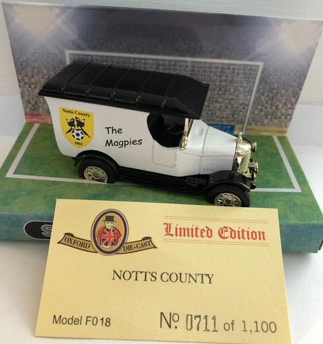 VANS RARO OXFORD DIECAST EDIZIONE LIMITATA BULL NOSE MORRIS VAN NOTTS COUNTY F.C.