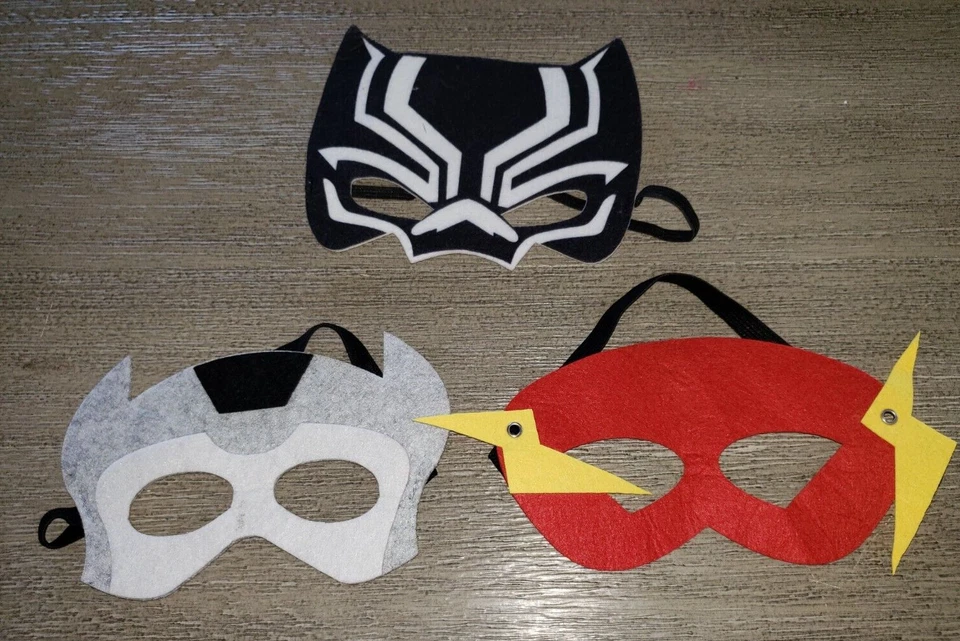 3 boys EYE MASKS HALLOWEEN COSTUME PRETEND PLAY one size FELT COMFY TO WEAR - Image 1 of 1