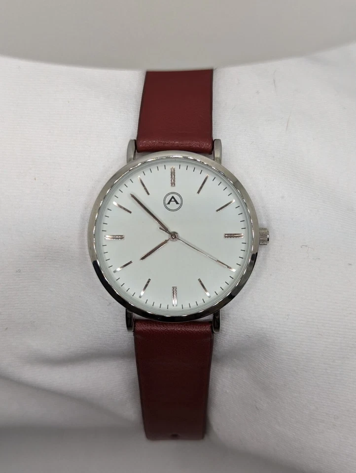 AKRIBOS XXIV AK1033 Cuero Genuino Cuarzo Analógico Reloj Mujer Batería Nueva Foto 1 de 4