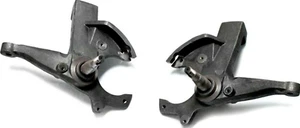 Front 2" Drop Spindles Maxtrac 100520H Fits 1992-98 Chevy Silverado 1500 V8 2wd - Picture 1 of 24