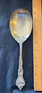 Reed & Barton Sterling INTAGLIO LARGE BERRY SPOON 10" G/W HEAD GREAT SHAPE MONOE - Picture 1 of 2