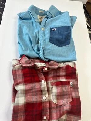 Botones Hollister/American Eagle para niños talla 7-8 Foto 1 de 3