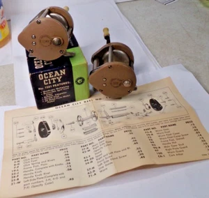Vintage Reels - Lot of 2 OCEAN CITY No 1581 Casting Reels BAKELITE + 1 orig box - Picture 1 of 8