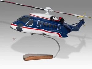 Elicottero Sikorsky S-92 Chevron da scrivania in legno nuovo modello scala piccola 1/72 - Foto 1 di 12