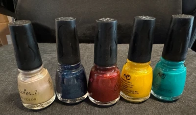 Sauina Finger Nail Polish, NEW, 0.57 fl oz bottle  - Image 1 of 4