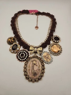 Collar camafeo jirafa vintage de amantes del zoológico Betsey Johnson 16-19" Foto 1 de 4