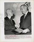 1964 Press Photo President Johnson Confers Heart Award to Admiral Hyman Rickover
