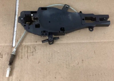 Soporte base manija puerta exterior delantera derecha BMW 328I 2007-2012 FABRICANTE DE EQUIPOS ORIGINALES Foto 1 de 4