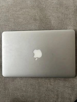 Portátil Apple MacBook Air 11" (64GB SSD, Intel Core i5 1ª Gen., 1.6GHz, 2GB)... Foto 1 de 3