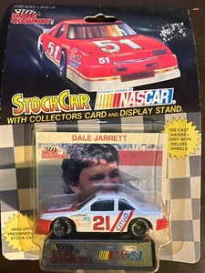 Racing Champion Stock Car NASCAR Dale Jarrett Maßstab 1:64 Sammlerkartenständer - Bild 1 von 1