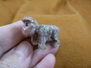 (Y-GOR-12) red GORILLA APE gemstone SOAPSTONE figure gem carving I love gorillas - Picture 1 of 1