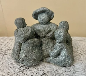 Gips Skulptur Geschichtenerzähler Lesefigur Mann Vater Kinder - Bild 1 von 6