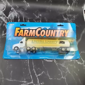 Vintage New ERTL Farm Country Delhi Dairy Transporter Semi 1:64 - Picture 1 of 11
