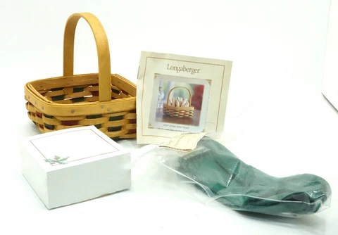 Longaberger Holiday Helper Basket STUCK ON YOU Red & Green New Ivy Liner & Notes Cover