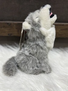Vintage Stuffed Animal House Wolf Plush Gray White Howling Toy 7” with Tags - Picture 1 of 9