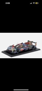 Spark BMW M Hybrid V8 Art Car by Julie Mehretu 24h Le Mans 2024 Dealer Ed 1/18 - Picture 1 of 4