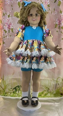 Кукла Shirley Temple Play Pal скручивающееся запястье Danbury как новая 34 дюйма (стойка не входит в комплект) - Изображение 1 из 4