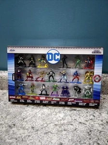 DC Comics Die Cast Metal Figs Batman Flash 20 Pack Series 4 Nano Figures NEW! - Picture 1 of 2
