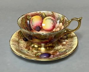 Aynsley D Jones Signed Bone China 1037 Footed Teacup & Saucer with Gold Trim - Picture 1 of 23