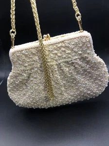 LA REGALE PURSE BEADED SEQUINED EVENING VINTAGE HAND MADE IN HONK KONG BEIGE - Picture 1 of 12