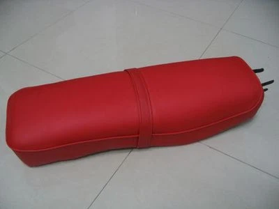 Honda CA72 CL72 CA95 CA77 305 Dream Benly 1959 asiento sillín cubierta roja negro H2619 Foto 1 de 2