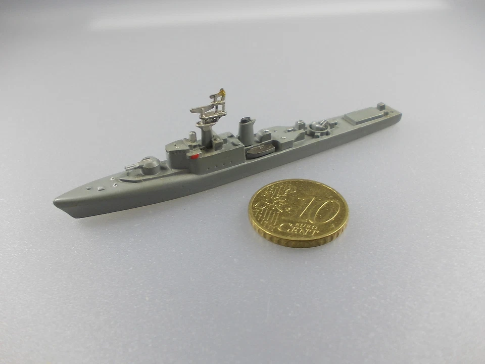 Wiking: Cacciatorpediniere Restigouche (Nr. 36 K24) - Immagine 1 di 1