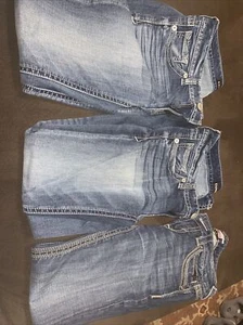 Express Jeans Woman’s size 4 short LOT OF 3 Excellent Condition - Picture 1 of 12