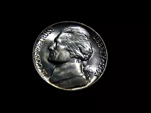 Gem Brilliant Uncirculated 1943-P Jefferson WW2 Silver Nickel Beautiful Coin M12 - Picture 1 of 2