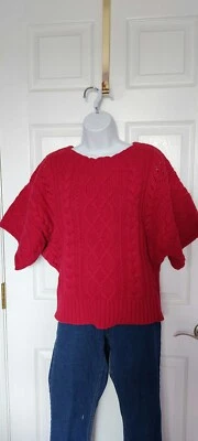 Suéter Express para mujer mediano rojo cuello redondo a rayas Foto 1 de 3