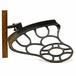 Antique CAST IRON MACHINE PART/PIECE Original Japanning STEAMPUNK Altered Art ++ - Picture 1 of 9