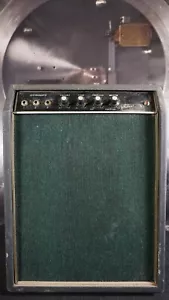 Tempo (Univox/Teisco) Tremolo & Reverb Japan Solid State Combo Amp - Picture 1 of 14