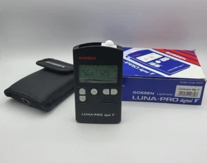 Gossen Luna-Pro Digital F Ambient Light Meter with Box - Picture 1 of 3