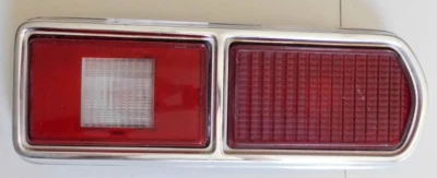 Ford Pinto 1977 1978 sedán luz trasera derecha. D7EB-13440-AA. 77PO. Foto 1 de 4