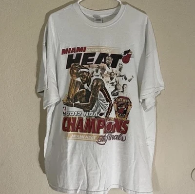 Camiseta De Colección Campeonato NBA Miami Heat 2XL Big 3 Lebron James Wade Bosh 00s Foto 1 de 4