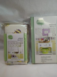 Waverly Home Classics For Kids Valance "Busy Bee" 54" X 14" And Appliques  - Picture 1 of 12