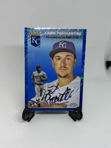 2023 Topps Chrome Platinum  - Blue Shimmer Refractor Vinnie Pasquantino /100 RC - Picture 1 of 5