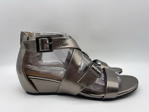 Euro Soft Women's US 8.5 Richelle Gold Metallic Faux Leather Sandals Buckle Zip - Picture 1 of 12